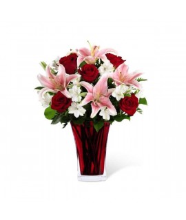 The FTD Lasting Love Romance Bouquet The FTD Lasting Love Romance Bouquet